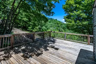 933 Autumn Valley Dr, West Jefferson, NC 28694 - Photo 4
