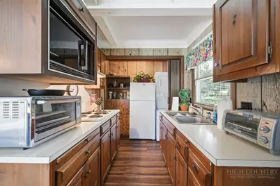 84 Pine Ridge Loop, Newland, NC 28657 - Photo 6