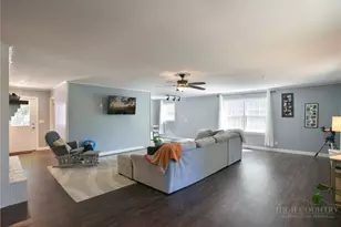 216 Eastwood Park Dr, Lenoir, NC 28645 - Photo 8