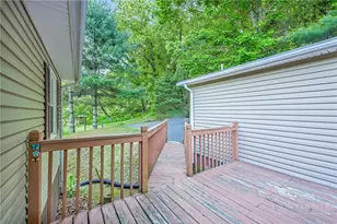 409 Ellis Rd, West Jefferson, NC 28694 - Photo 32