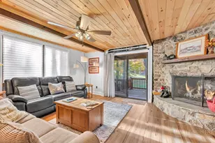 101 Golfview Dr, Beech Mountain, NC 28604 - Photo 2