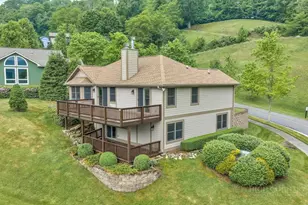 123 Liberty Ln, Banner Elk, NC 28604 - Photo 2