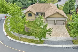 123 Liberty Ln, Banner Elk, NC 28604 - Photo 4