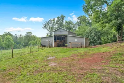 374 Deer Lane, Union Grove, NC 28689 - Photo 20
