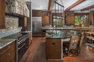 220 Persimmon Ln, Boone, NC 28607 - Photo 10