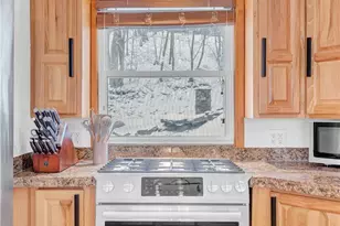 133 & 135 Locust Ridge Rd, Beech Mountain, NC 28604 - Photo 14