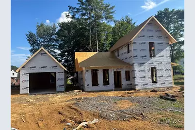 1 North Jefferson Avenue, West Jefferson, NC 28694 - Photo 1