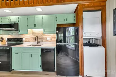 104 Hornbeam Road, Beech Mountain, NC 28604 - Photo 6