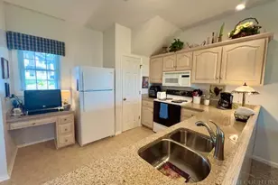 114 Club Villa Dr, Roaring Gap, NC 28668 - Photo 2