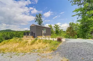 4635 Banbury Trl, Lenoir, NC 28645 - Photo 2