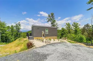 4635 Banbury Trl, Lenoir, NC 28645 - Photo 6