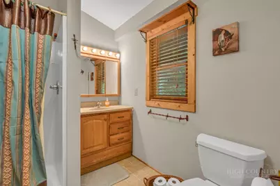 711 Meadow Road, Ferguson, NC 28624 - Photo 18