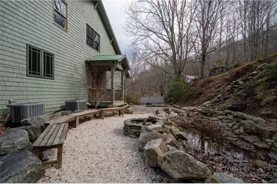 442 Aldridge Road, Banner Elk, NC 28604 - Photo 2