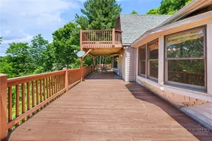 310 Locust Point Dr, Boone, NC 28607 - Photo 4