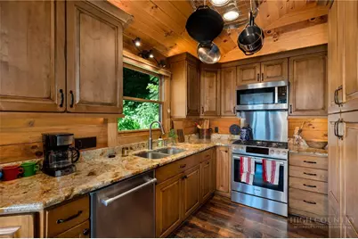 1260 Fork Ridge Road, Zionville, NC 28698 - Photo 16