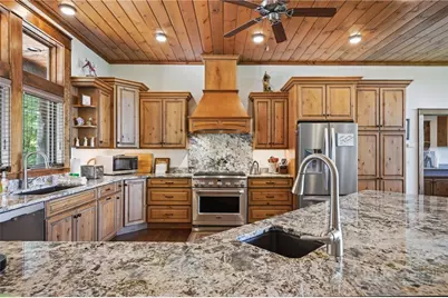 1033 Charter Hills Road, Beech Mountain, NC 28604 - Photo 6