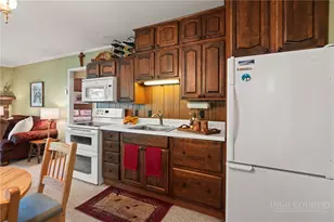 105 Hornbeam Rd, Beech Mountain, NC 28604 - Photo 6