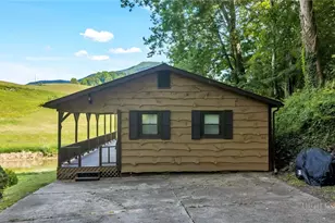 380 W Deep Ford Rd, Lansing, NC 28643 - Photo 40