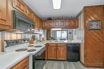 170 Crest View Lane #200-F, Sugar Mountain, NC 28604 - Photo 16
