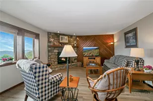 170 Crestview Ln, Sugar Mountain, NC 28604 - Photo 6
