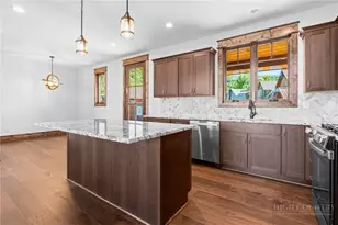 8 Long Crested Dr, Banner Elk, NC 28604 - Photo 18