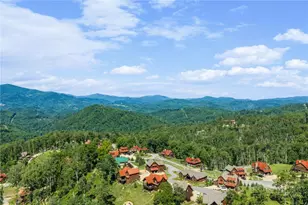 8 Long Crested Dr, Banner Elk, NC 28604 - Photo 40