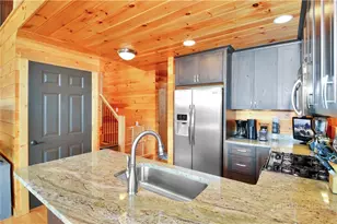 6365 Julius Dr, Newland, NC 28657 - Photo 16