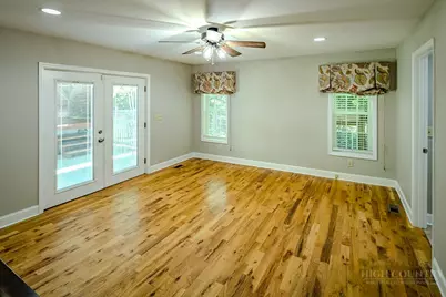 108 Brookside Drive, West Jefferson, NC 28694 - Photo 18