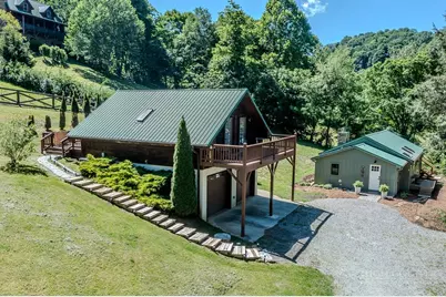 190 Yasmine Lane, Vilas, NC 28692 - Photo 2