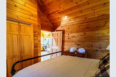 200 Summit Lodge Rd + Guest Chalet, Beech Mountain, NC 28604 - Photo 20