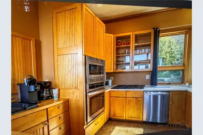 200 Summit Lodge Rd + Guest Chalet, Beech Mountain, NC 28604 - Photo 10