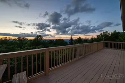215 N Pinnacle Ridge Road, Beech Mountain, NC 28604 - Photo 32