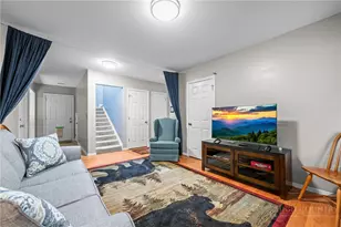 215 N Pinnacle Ridge Rd, Beech Mountain, NC 28604 - Photo 20