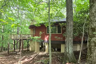 825 Pine Ridge Rd, Beech Mountain, NC 28604 - Photo 36
