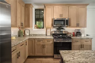 9391 Blackberry Rd, Lenoir, NC 28645 - Photo 8