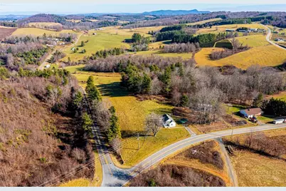 1040 Barrett Road, Ennice, NC 28623 - Photo 30