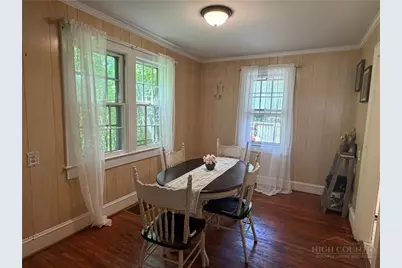 202 Academy Street, Jefferson, NC 28640 - Photo 12