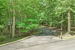 387 Woodland Ridge, Lansing, NC 28643 - Photo 4