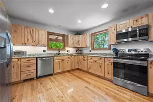 407 Signature Ridge Rd, Banner Elk, NC 28604 - Photo 14