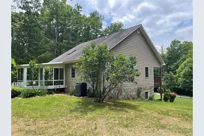 218 Jeannette Glen, West Jefferson, NC 28694 - Photo 6