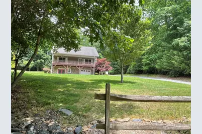 218 Jeannette Glen, West Jefferson, NC 28694 - Photo 2