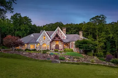 5712 Summit Road, Purlear, NC 28665 - Photo 1
