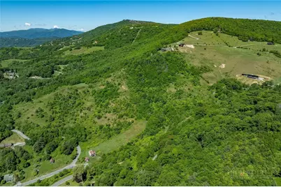 455 Shawnee Road, Banner Elk, NC 28604 - Photo 10
