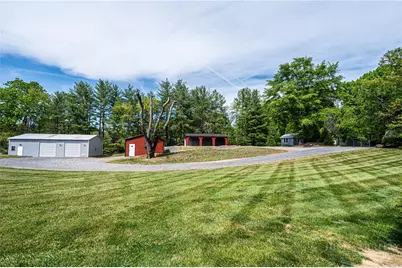379 Horseshoe Bend Road, Hudson, NC 28638 - Photo 4