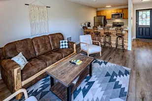 101 Lower Holiday Ln, Beech Mountain, NC 28604 - Photo 2