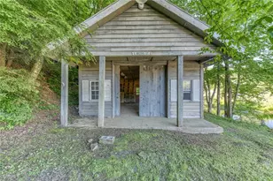 473 Cow Camp Rd, Newland, NC 28657 - Photo 38