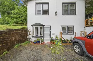 105 Summit St, Boone, NC 28607 - Photo 4