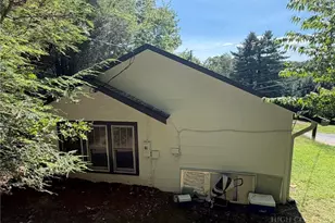 105 Summit St, Boone, NC 28607 - Photo 6