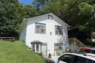 105 Summit St, Boone, NC 28607 - Photo 2