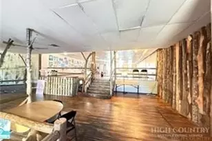 113 N Jefferson Ave, West Jefferson, NC 28694 - Photo 18